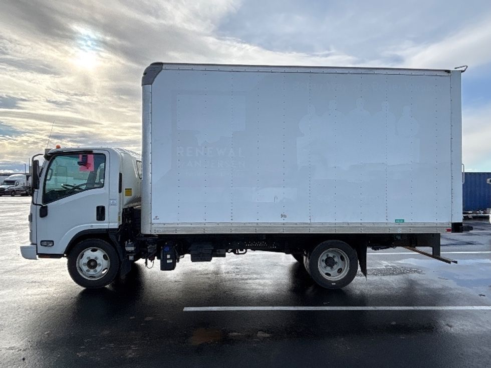 Light Duty Box Truck-Light and Medium Duty Trucks-Isuzu-2022-NPRXD-Pasco-WA-55,924\n\t\tmiles-$ 54,750 - Image 4