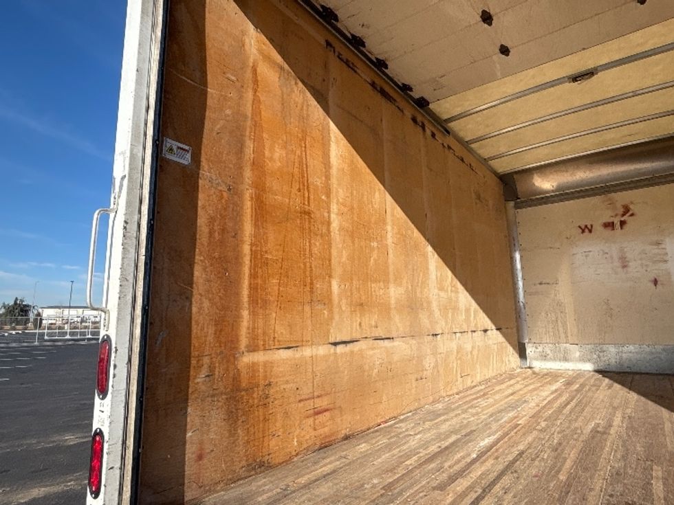 Light Duty Box Truck-Light and Medium Duty Trucks-Isuzu-2022-NPRXD-Pasco-WA-89,471\n\t\tmiles-$ 50,750 - Image 11