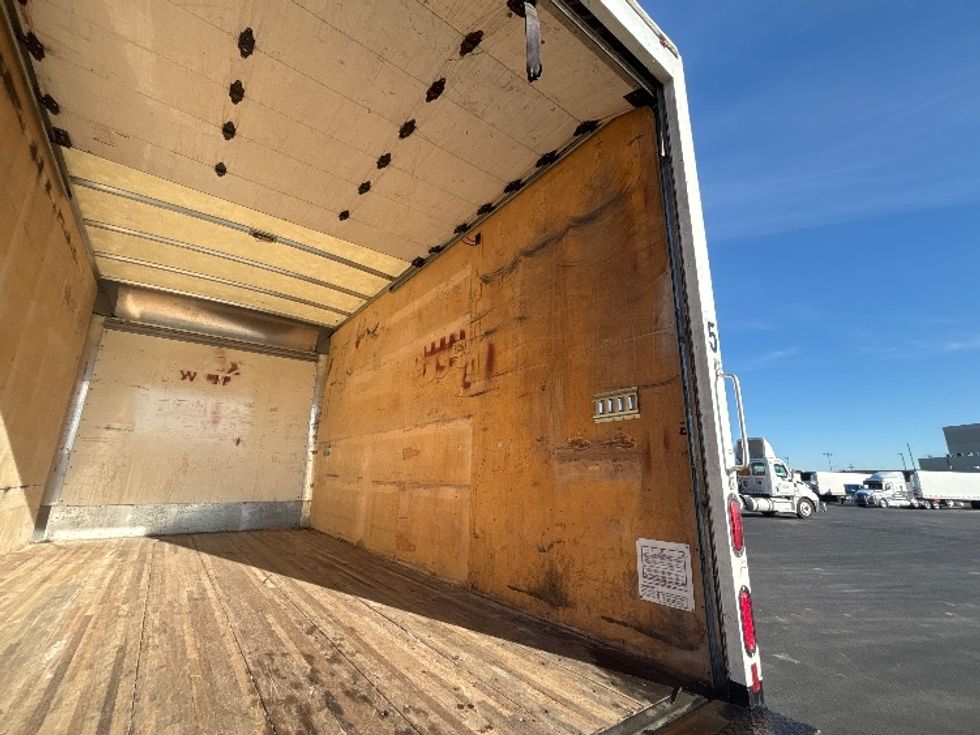 Light Duty Box Truck-Light and Medium Duty Trucks-Isuzu-2022-NPRXD-Pasco-WA-89,471\n\t\tmiles-$ 50,750 - Image 12