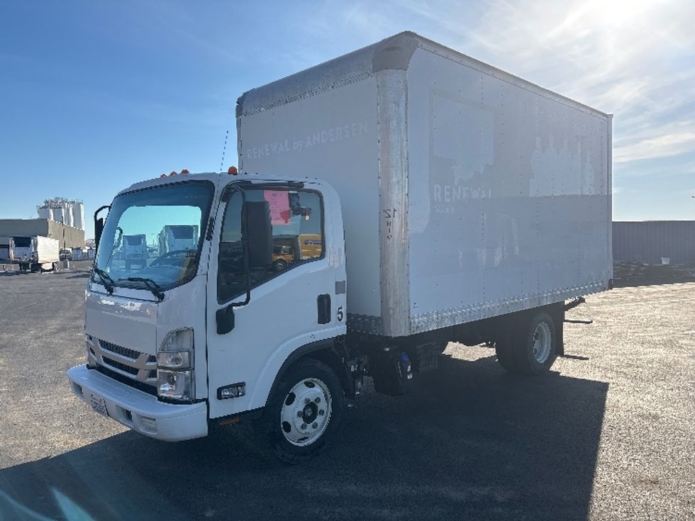 Light Duty Box Truck-Light and Medium Duty Trucks-Isuzu-2022-NPRXD-Pasco-WA-89,471\n\t\tmiles-$ 50,750 - Image 3