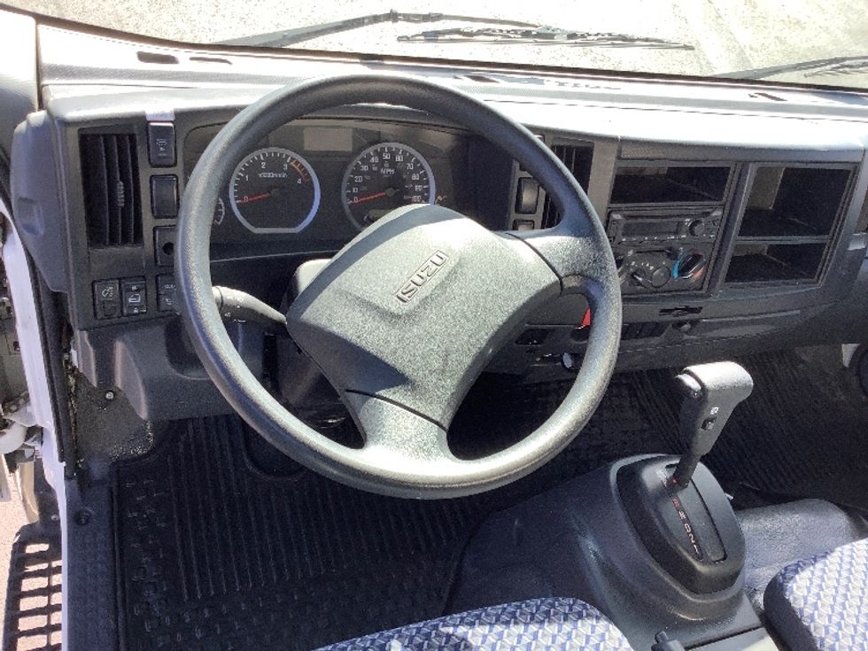 Light Duty Box Truck-Light and Medium Duty Trucks-Isuzu-2022-NPRXD-Pasco-WA-95,332\n\t\tmiles-$ 50,000 - Image 17