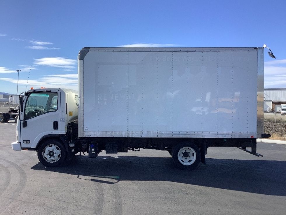 Light Duty Box Truck-Light and Medium Duty Trucks-Isuzu-2022-NPRXD-Pasco-WA-95,332\n\t\tmiles-$ 50,000 - Image 4