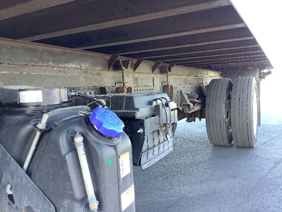 Light Duty Box Truck-Light and Medium Duty Trucks-Isuzu-2022-NPRXD-Pasco-WA-95,332\n\t\tmiles-$ 50,000 - Image 5