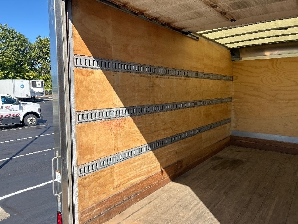 Light Duty Box Truck-Light and Medium Duty Trucks-Isuzu-2022-NPRXD-Piqua-OH-181,639\n\t\tmiles-$ 34,250 - Image 11