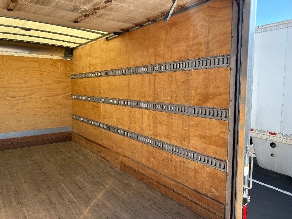 Light Duty Box Truck-Light and Medium Duty Trucks-Isuzu-2022-NPRXD-Piqua-OH-181,639\n\t\tmiles-$ 34,250 - Image 12