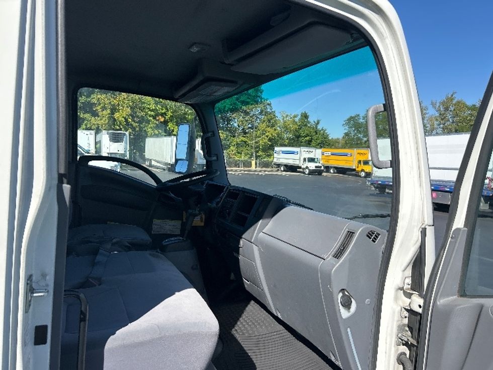 Light Duty Box Truck-Light and Medium Duty Trucks-Isuzu-2022-NPRXD-Piqua-OH-181,639\n\t\tmiles-$ 34,250 - Image 20