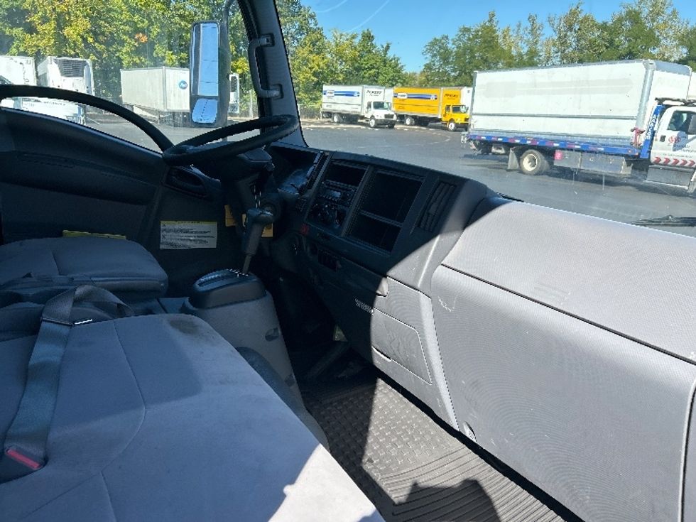 Light Duty Box Truck-Light and Medium Duty Trucks-Isuzu-2022-NPRXD-Piqua-OH-181,639\n\t\tmiles-$ 34,250 - Image 22