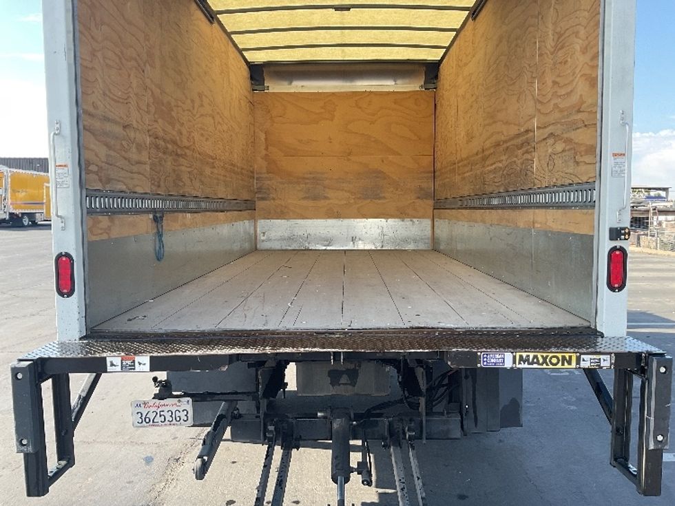 Light Duty Box Truck-Light and Medium Duty Trucks-Isuzu-2022-NPRXD-Sacramento-CA-23,335\n\t\tmiles-$ 61,000 - Image 10