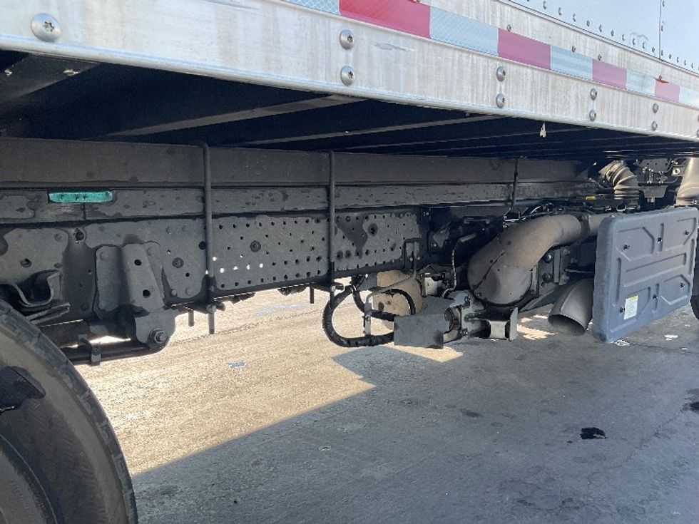 Light Duty Box Truck-Light and Medium Duty Trucks-Isuzu-2022-NPRXD-Sacramento-CA-23,335\n\t\tmiles-$ 61,000 - Image 14