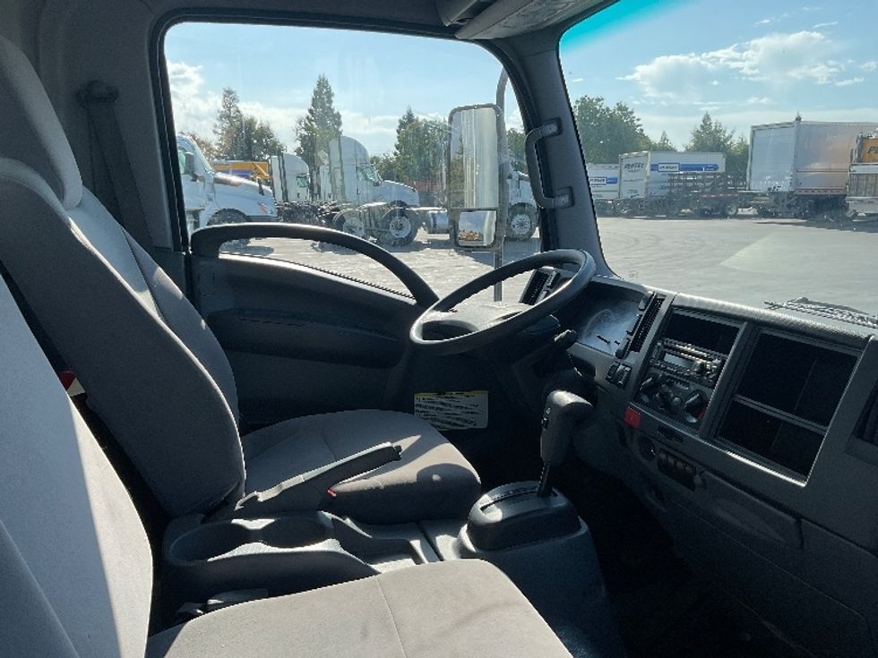 Light Duty Box Truck-Light and Medium Duty Trucks-Isuzu-2022-NPRXD-Sacramento-CA-23,335\n\t\tmiles-$ 61,000 - Image 22