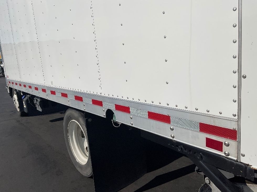 Light Duty Box Truck-Light and Medium Duty Trucks-Isuzu-2022-NPRXD-Sacramento-CA-23,335\n\t\tmiles-$ 61,000 - Image 28
