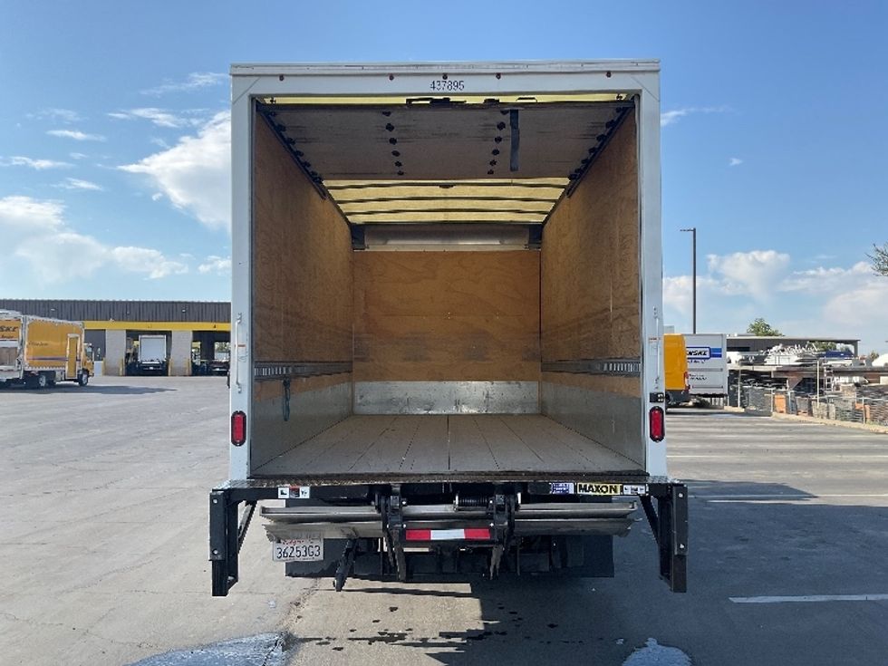 Light Duty Box Truck-Light and Medium Duty Trucks-Isuzu-2022-NPRXD-Sacramento-CA-23,335\n\t\tmiles-$ 61,000 - Image 8