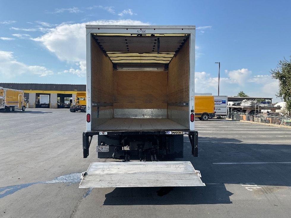 Light Duty Box Truck-Light and Medium Duty Trucks-Isuzu-2022-NPRXD-Sacramento-CA-23,335\n\t\tmiles-$ 61,000 - Image 9