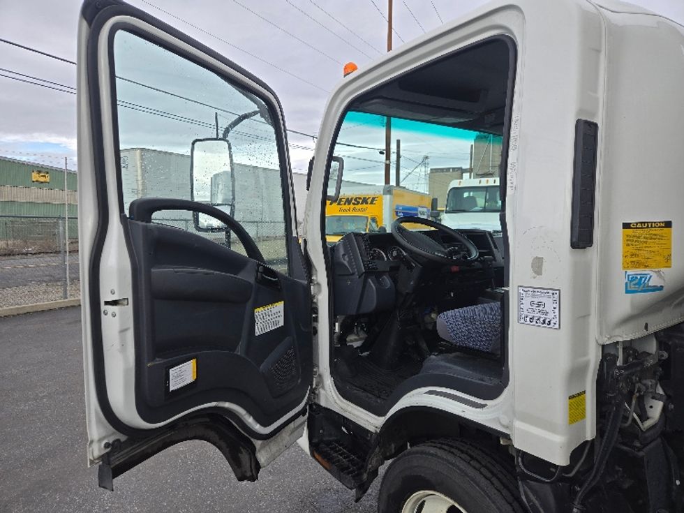 Light Duty Box Truck-Light and Medium Duty Trucks-Isuzu-2022-NPRXD-Spokane Valley-WA-37,742\n\t\tmiles-$ 56,750 - Image 15