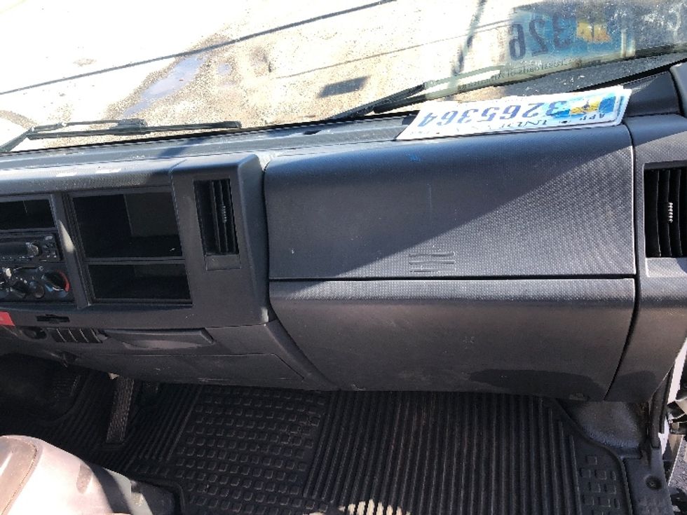 Light Duty Box Truck-Light and Medium Duty Trucks-Isuzu-2022-NPRXD-Spokane Valley-WA-42,852\n\t\tmiles-$ 56,250 - Image 21