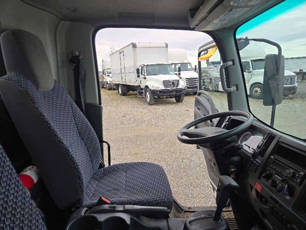 Light Duty Box Truck-Light and Medium Duty Trucks-Isuzu-2022-NPRXD-Spokane Valley-WA-44,137\n\t\tmiles-$ 56,000 - Image 21