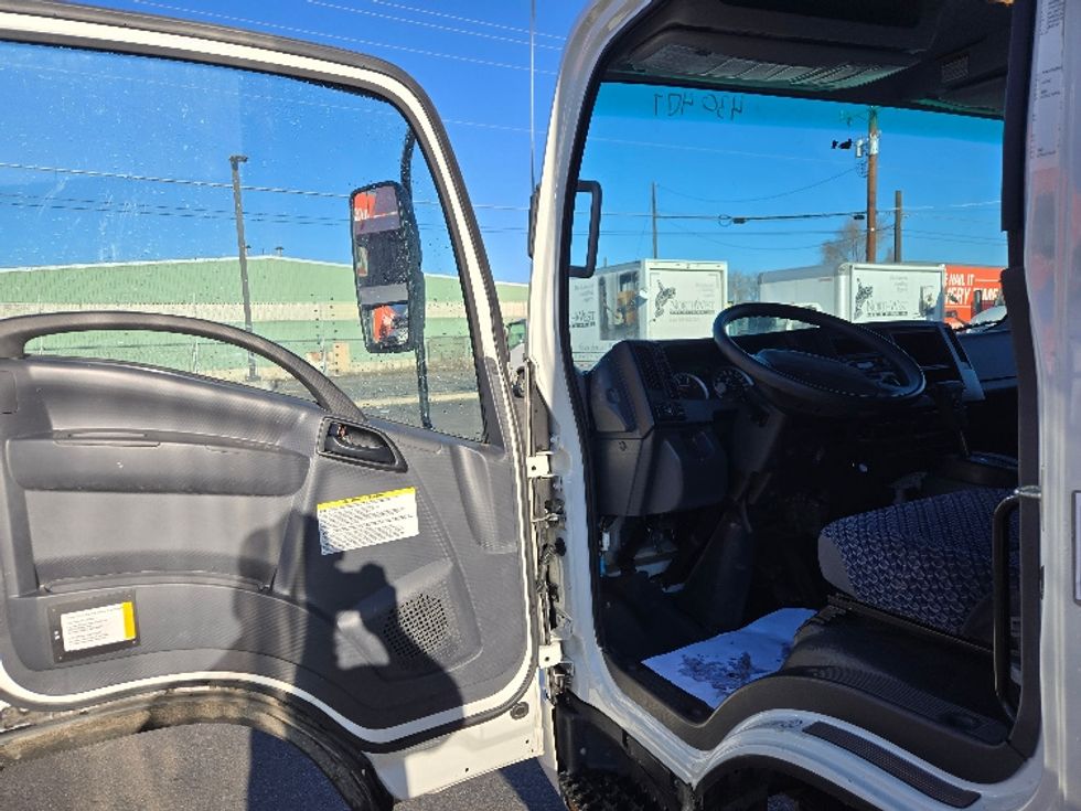 Light Duty Box Truck-Light and Medium Duty Trucks-Isuzu-2022-NPRXD-Spokane Valley-WA-48,357\n\t\tmiles-$ 55,500 - Image 15