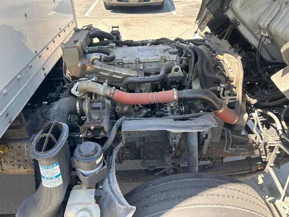 Light Duty Box Truck-Light and Medium Duty Trucks-Isuzu-2022-NPRXD-Torrance-CA-112,976\n\t\tmiles-$ 47,000 - Image 23