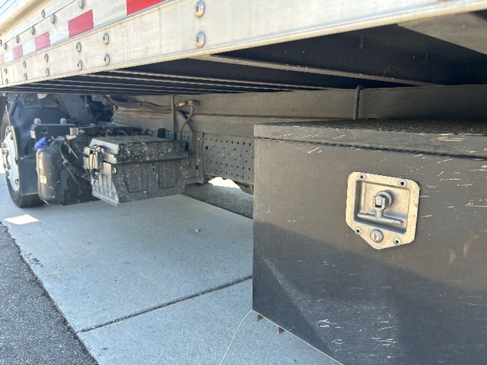 Light Duty Box Truck-Light and Medium Duty Trucks-Isuzu-2022-NPRXD-Torrance-CA-112,976\n\t\tmiles-$ 47,000 - Image 5