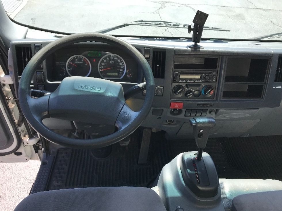 Light Duty Box Truck-Light and Medium Duty Trucks-Isuzu-2022-NPRXD-Torrance-CA-179,191\n\t\tmiles-$ 36,750 - Image 16
