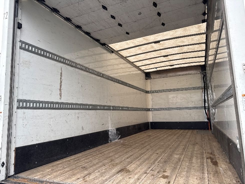 Light Duty Box Truck-Light and Medium Duty Trucks-Isuzu-2022-NPRXD-Torrance-CA-66,535\n\t\tmiles-$ 58,500 - Image 10