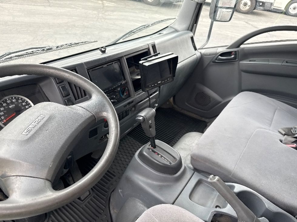 Light Duty Box Truck-Light and Medium Duty Trucks-Isuzu-2022-NPRXD-Torrance-CA-66,535\n\t\tmiles-$ 58,500 - Image 16