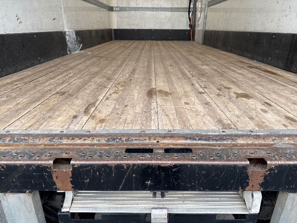 Light Duty Box Truck-Light and Medium Duty Trucks-Isuzu-2022-NPRXD-Torrance-CA-66,535\n\t\tmiles-$ 58,500 - Image 9