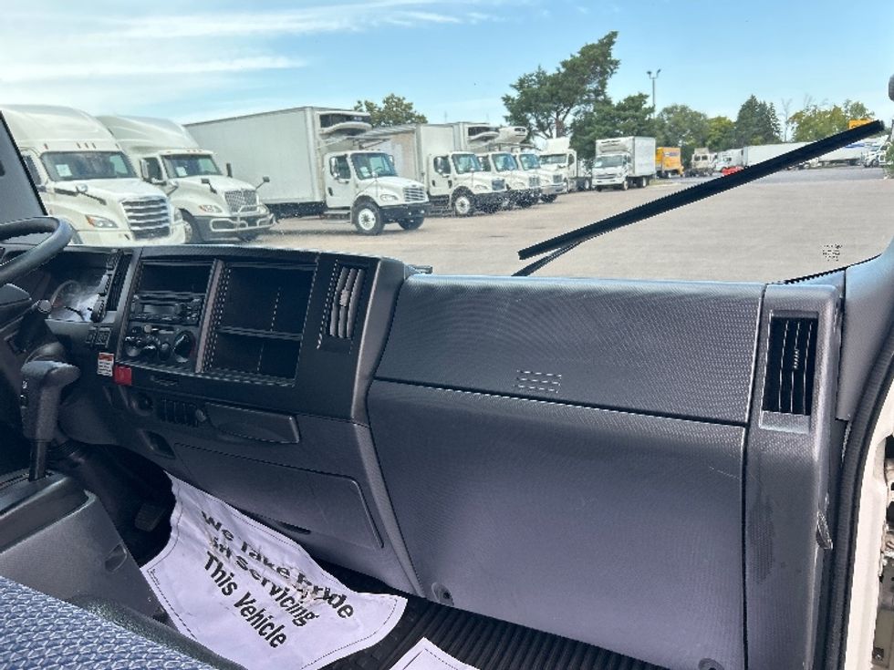 Light Duty Box Truck-Light and Medium Duty Trucks-Isuzu-2023-NPR-Brooklyn Park-MN-104,941\n\t\tmiles-$ 50,250 - Image 21