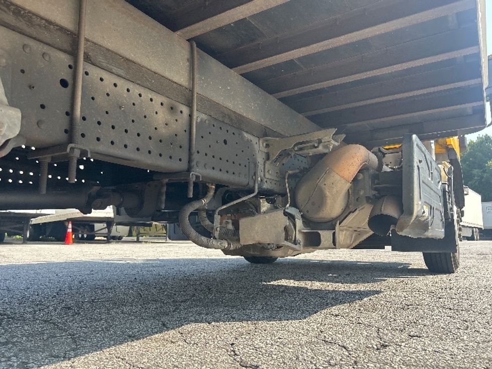 Light Duty Box Truck-Light and Medium Duty Trucks-Isuzu-2023-NPR-Duluth-GA-122,046\n\t\tmiles-$ 45,000 - Image 14