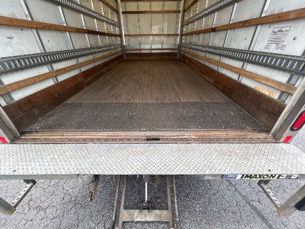 Light Duty Box Truck-Light and Medium Duty Trucks-Isuzu-2023-NPR-Duluth-GA-133,325\n\t\tmiles-$ 45,500 - Image 10
