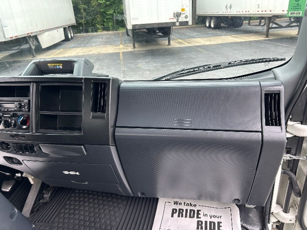 Light Duty Box Truck-Light and Medium Duty Trucks-Isuzu-2023-NPR-Duluth-GA-133,325\n\t\tmiles-$ 45,500 - Image 21