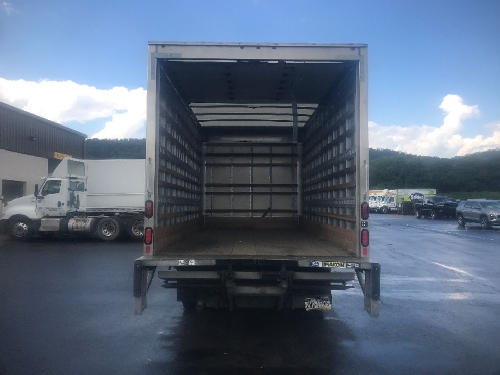 Light Duty Box Truck-Light and Medium Duty Trucks-Isuzu-2023-NPR EFI-Akron-OH-127,627\n\t\tmiles-$ 41,000 - Image 8