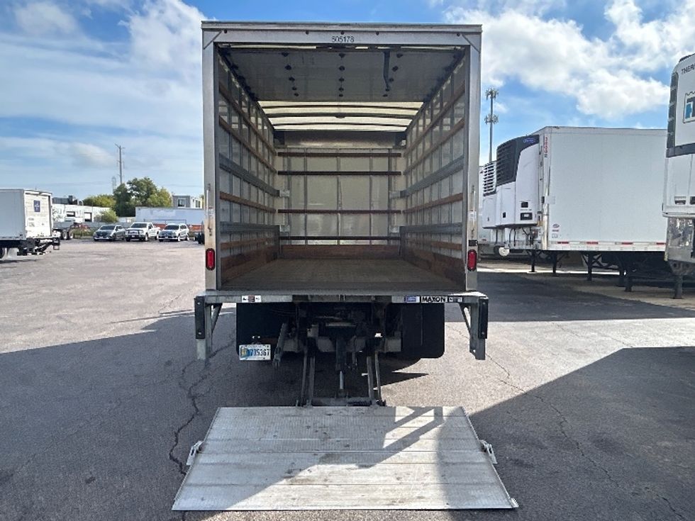 Light Duty Box Truck-Light and Medium Duty Trucks-Isuzu-2023-NPR EFI-Auburn-MA-107,152\n\t\tmiles-$ 39,750 - Image 9