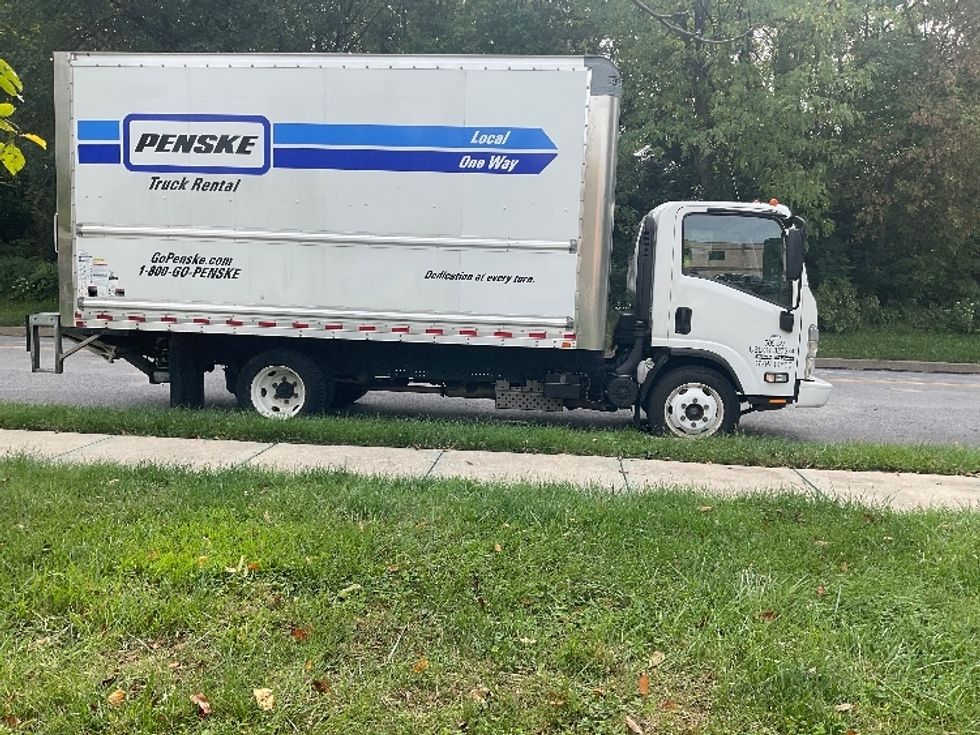 Light Duty Box Truck-Light and Medium Duty Trucks-Isuzu-2023-NPR EFI-Burlington-NJ-106,222\n\t\tmiles-$ 41,000 - Image 15