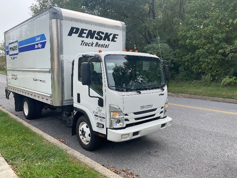 Light Duty Box Truck-Light and Medium Duty Trucks-Isuzu-2023-NPR EFI-Burlington-NJ-106,222\n\t\tmiles-$ 41,000 - Image 3