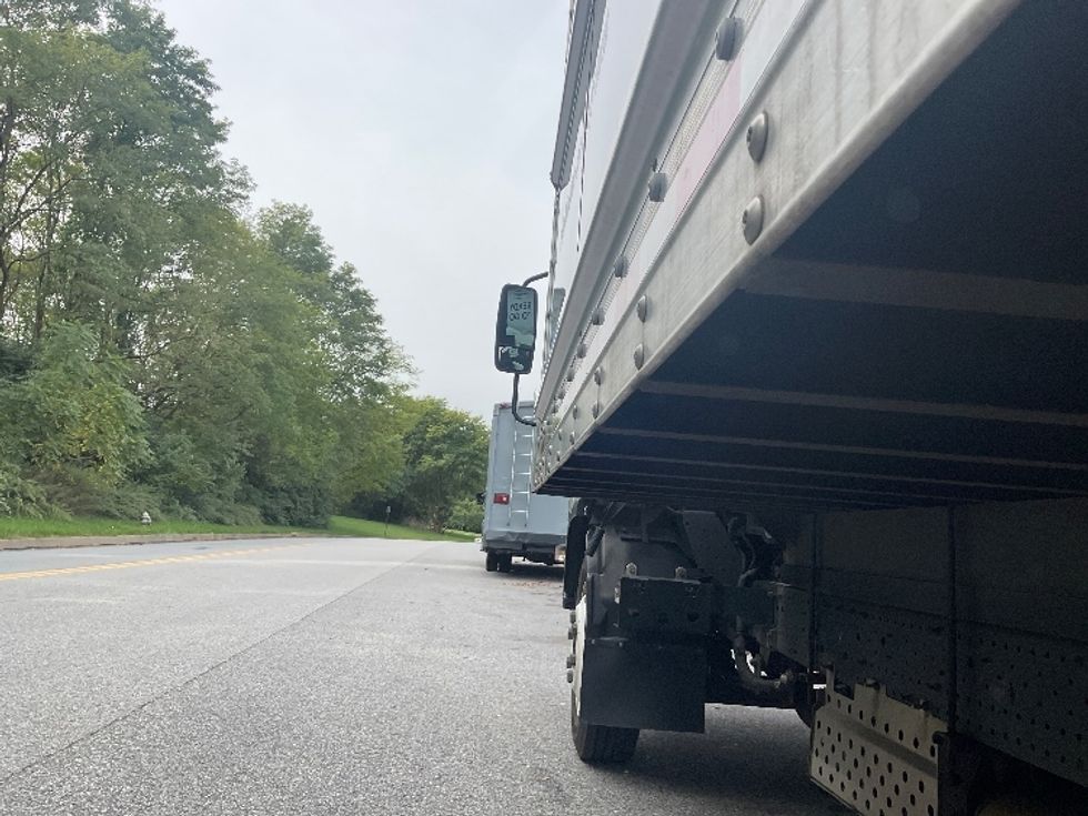 Light Duty Box Truck-Light and Medium Duty Trucks-Isuzu-2023-NPR EFI-Burlington-NJ-106,222\n\t\tmiles-$ 41,000 - Image 5