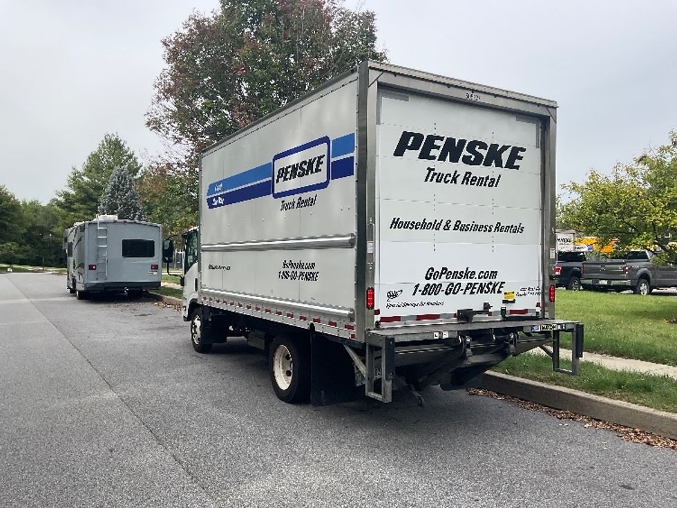 Light Duty Box Truck-Light and Medium Duty Trucks-Isuzu-2023-NPR EFI-Burlington-NJ-106,222\n\t\tmiles-$ 41,000 - Image 6