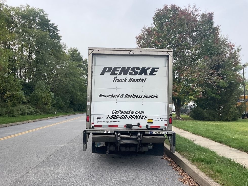 Light Duty Box Truck-Light and Medium Duty Trucks-Isuzu-2023-NPR EFI-Burlington-NJ-106,222\n\t\tmiles-$ 41,000 - Image 7