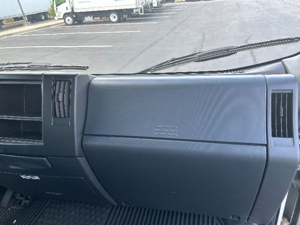Light Duty Box Truck-Light and Medium Duty Trucks-Isuzu-2023-NPR EFI-Capitol Heights-MD-110,777\n\t\tmiles-$ 42,000 - Image 20