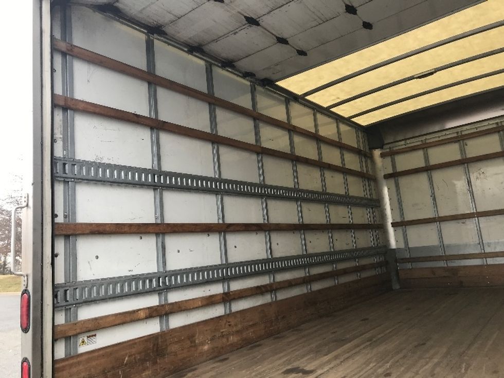 Light Duty Box Truck-Light and Medium Duty Trucks-Isuzu-2023-NPR EFI-Charlotte-NC-126,310\n\t\tmiles-$ 40,250 - Image 11