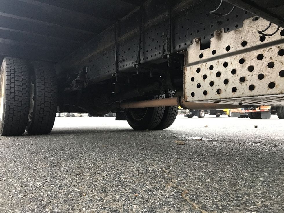 Light Duty Box Truck-Light and Medium Duty Trucks-Isuzu-2023-NPR EFI-Charlotte-NC-126,310\n\t\tmiles-$ 40,250 - Image 14