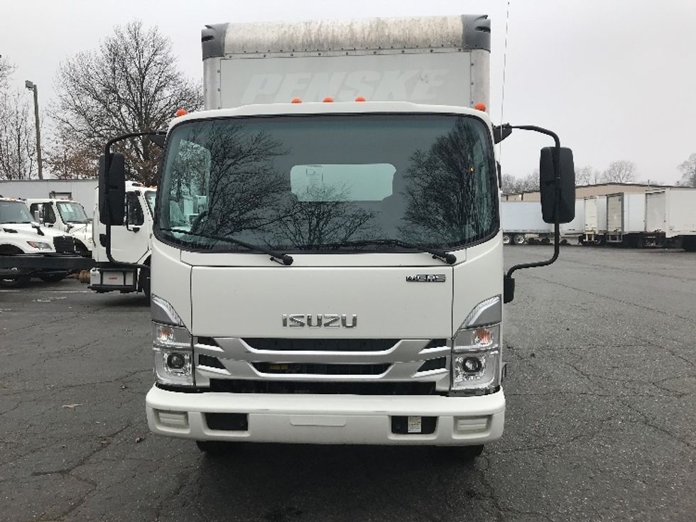 Light Duty Box Truck-Light and Medium Duty Trucks-Isuzu-2023-NPR EFI-Charlotte-NC-126,310\n\t\tmiles-$ 40,250 - Image 2