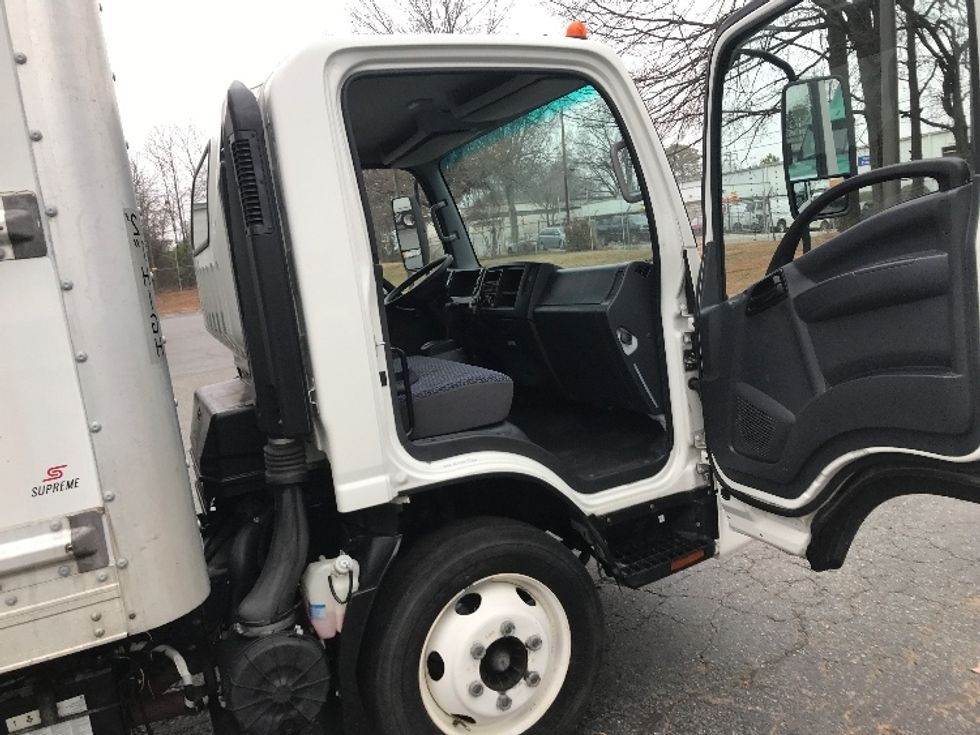 Light Duty Box Truck-Light and Medium Duty Trucks-Isuzu-2023-NPR EFI-Charlotte-NC-126,310\n\t\tmiles-$ 40,250 - Image 20