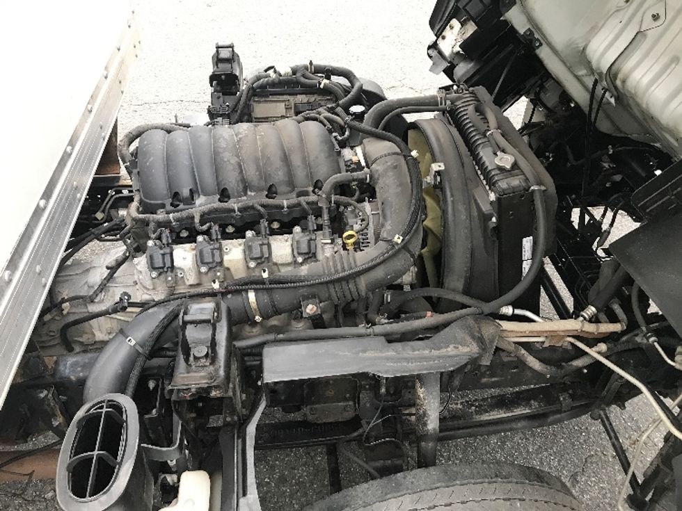 Light Duty Box Truck-Light and Medium Duty Trucks-Isuzu-2023-NPR EFI-Charlotte-NC-126,310\n\t\tmiles-$ 40,250 - Image 23