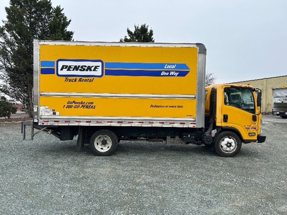 Light Duty Box Truck-Light and Medium Duty Trucks-Isuzu-2023-NPR EFI-Charlottesville-VA-140,987\n\t\tmiles-$ 34,500 - Image 15