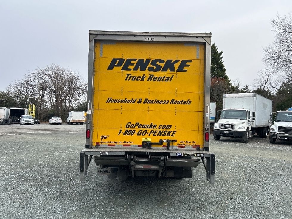 Light Duty Box Truck-Light and Medium Duty Trucks-Isuzu-2023-NPR EFI-Charlottesville-VA-140,987\n\t\tmiles-$ 34,500 - Image 7