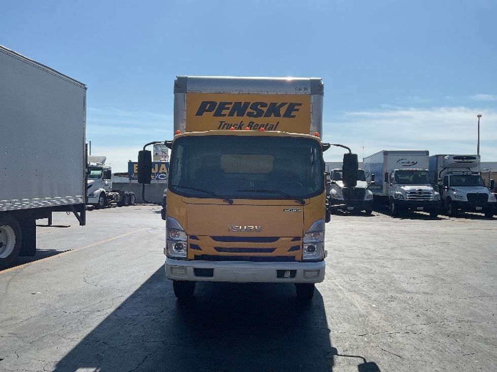 Light Duty Box Truck-Light and Medium Duty Trucks-Isuzu-2023-NPR EFI-City Of Industry-CA-104,872\n\t\tmiles-$ 44,250 - Image 2