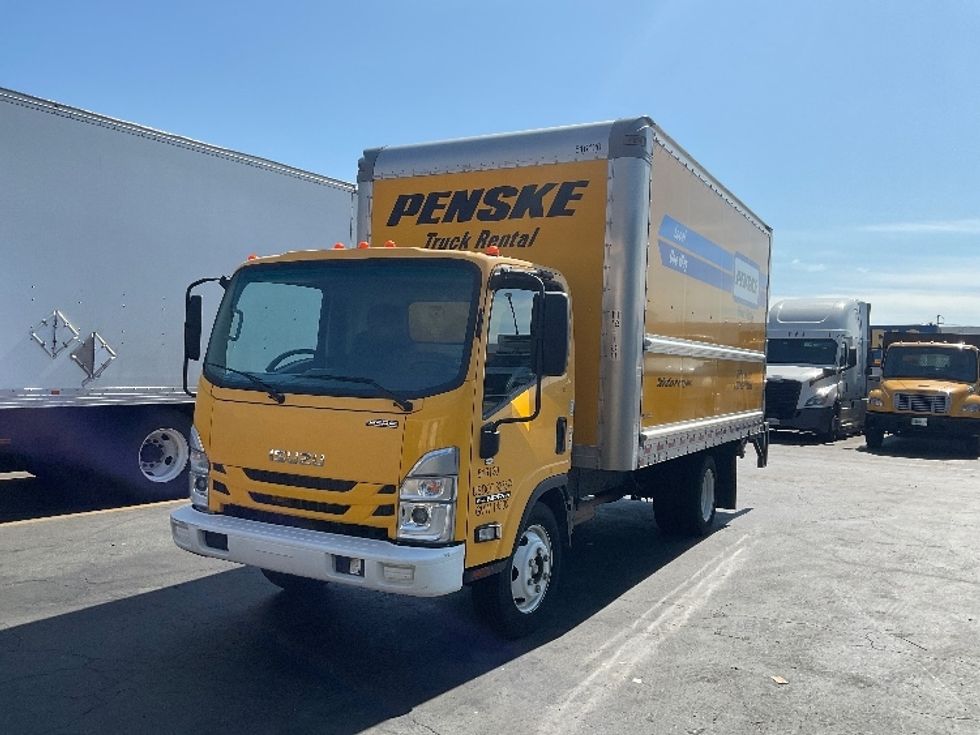 Light Duty Box Truck-Light and Medium Duty Trucks-Isuzu-2023-NPR EFI-City Of Industry-CA-104,872\n\t\tmiles-$ 44,250 - Image 3
