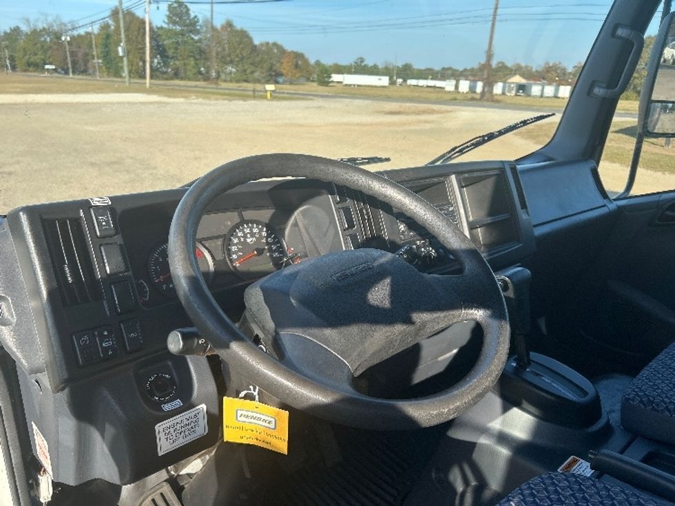 Light Duty Box Truck-Light and Medium Duty Trucks-Isuzu-2023-NPR EFI-Dothan-AL-108,961\n\t\tmiles-$ 42,500 - Image 17