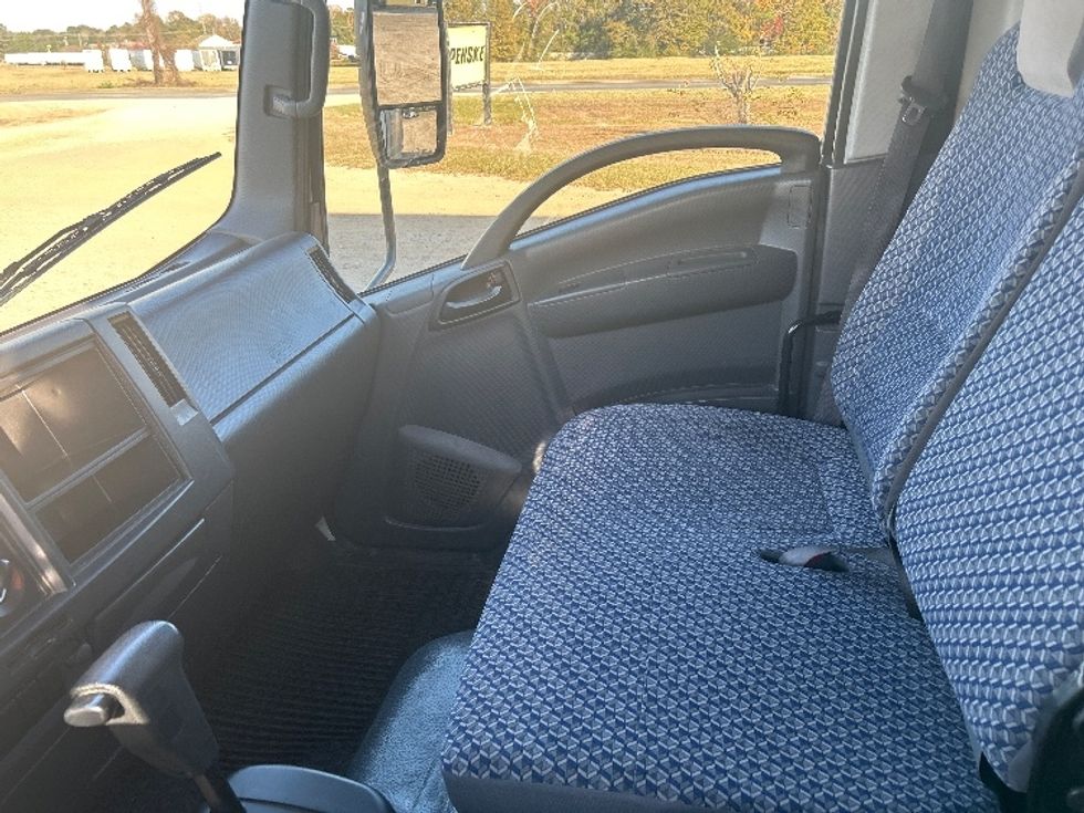 Light Duty Box Truck-Light and Medium Duty Trucks-Isuzu-2023-NPR EFI-Dothan-AL-108,961\n\t\tmiles-$ 42,500 - Image 19